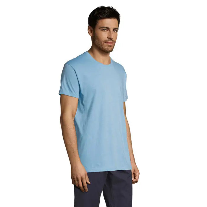 Tricou uni regent 150g albastru deschis cu mânecă scurtă și guler rotund din material ușor și confortabil