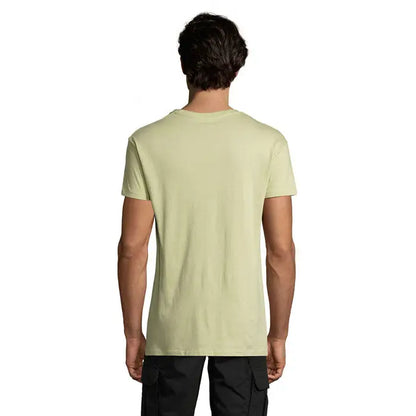 Tricou uni regent 150g de culoare verde pal, cu mâneci scurte, guler rotund, din bumbac moale