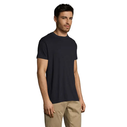 Tricou uni regent 150g unisex negru din bumbac cu guler rotund si design minimalist