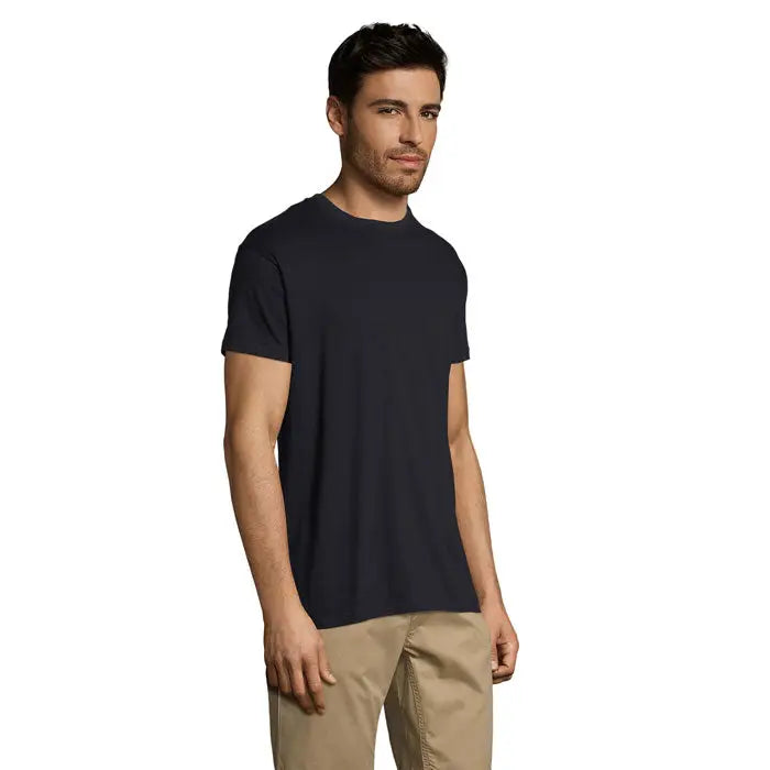 Tricou uni regent 150g negru din bumbac cu guler rotund si design minimalist elegant