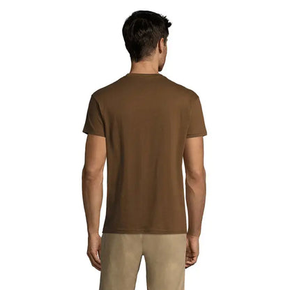 Tricou uni regent 150g maro din bumbac simplu cu guler rotund clasic si maneci scurte