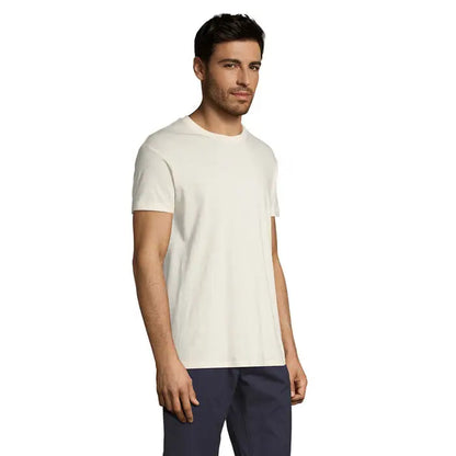 Tricou uni REGENT 150g cu guler rotund, culoare off-white si material usor si fin la atingere