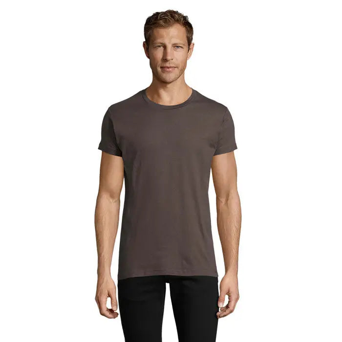Tricou barbati regal fit 150 gri inchis din bumbac moale cu design minimalist si guler rotund