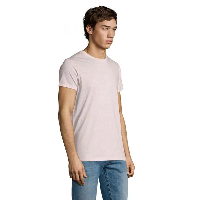 Tricou trioc barbati regent fit 150 de culoare roz pal, cu mâneci scurte și croială confortabilă din bumbac fin
