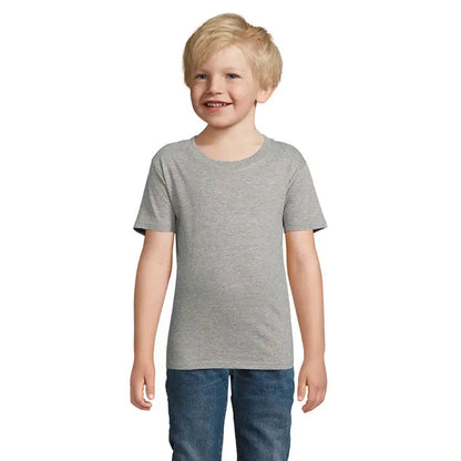 Tricou gri deschis din bumbac organic cu guler rotund clasic si maneci scurte trioc pioneer kidstorganic