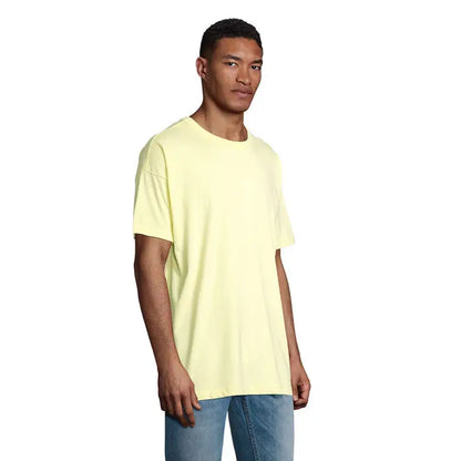 Tricou oversized boxy barbati pal galben din bumbac moale cu maneci scurte si decolteu rotund