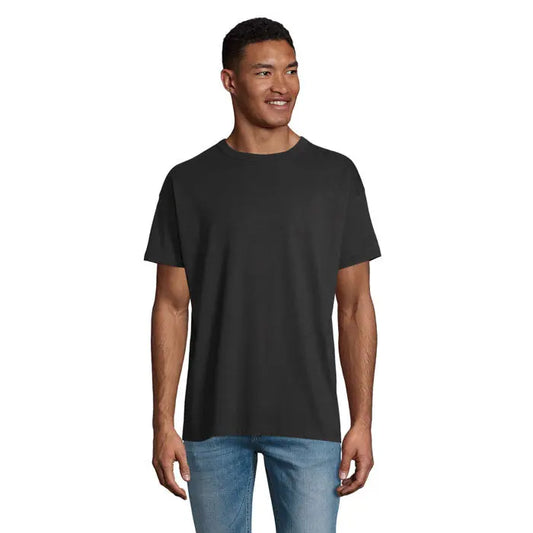 Tricou negru oversize cu decolteu rotund barbati model clasic si croiala boxy usoara