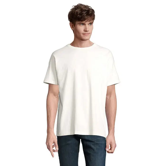 Tricou oversized boxy barbati de culoare off-white cu maneci scurte si guler rotund din bumbac moale