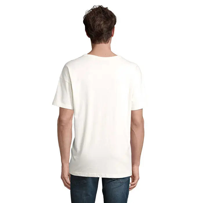 Tricou oversized boxy barbati din bumbac alb cu croiala lejera si maneci scurte