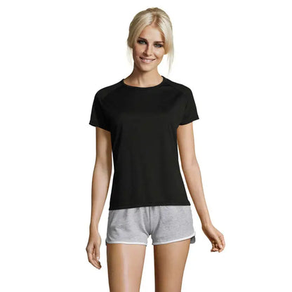Tricou sportiv dama negru cu mâneci scurte, de 140g, din material ușor și fin la atingere