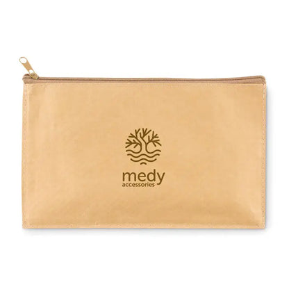 Trusa din hartie tesata tan pouch din piele cu fermoar si logo auriu medy accessories imprimat la exterior