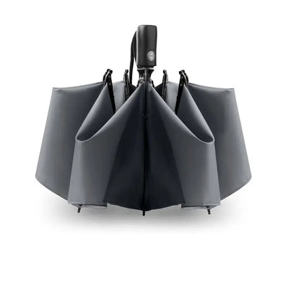 Umbrela reversibila pliabila neagra cu design modern minimalist si maner cu finisaj mat