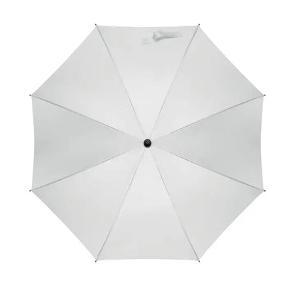 O umbrelă rezistentă la vânt de 23 inch albă cu țesătură netedă și spițe metalice subțiri