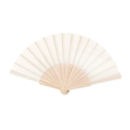 Ventilator manual din lemn cu evantai delicat alb-crem din hartie si maner usor din lemn cu design minimalist