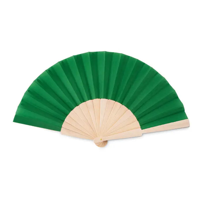 Ventilator manual din lemn cu evantai verde si rama din lemn deschis la culoare