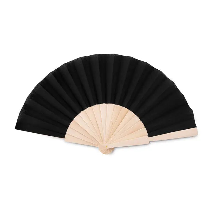 Ventilator manual din lemn cu evantai textil negru si rama din lemn deschis la culoare