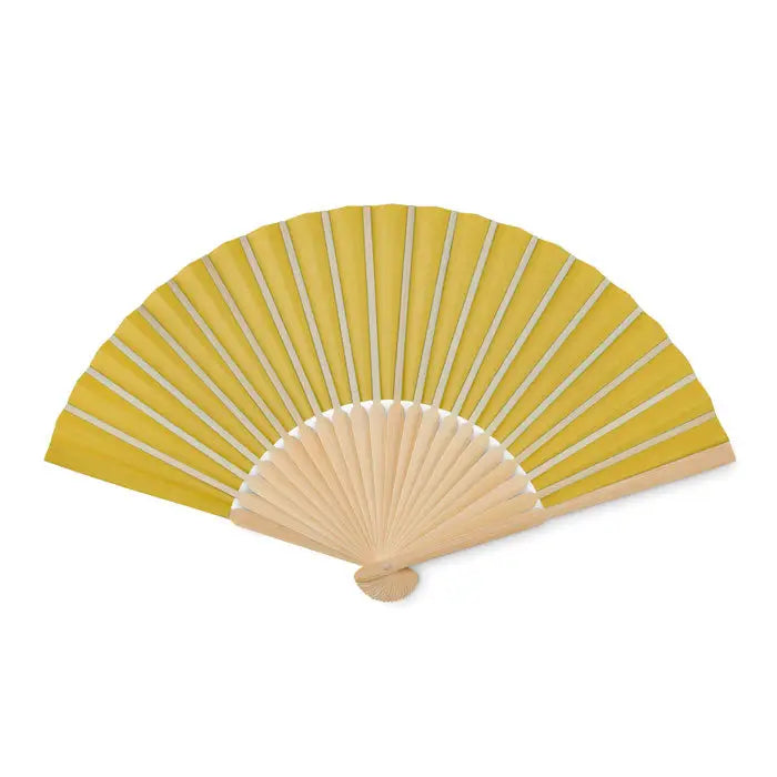 Ventilator manual galben cu miez de lemn deschis si mâner din lemn pentru răcire manuală