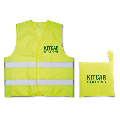 Vesta din material tricotat galben fluorescente cu dungi reflectorizante albe si text verde kitcar stations cu pouch asortat