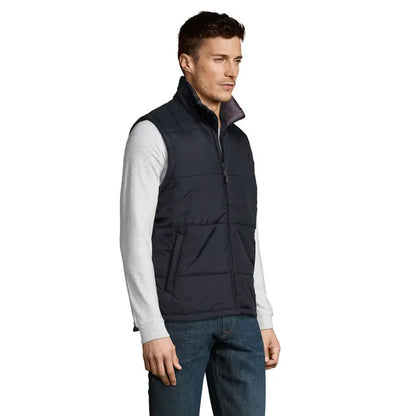Vestă matlasată warm caps navy blue cu guler înalt și fermoar frontal pentru protecție termică